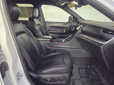 2025 Jeep Grand Cherokee - Photo 32