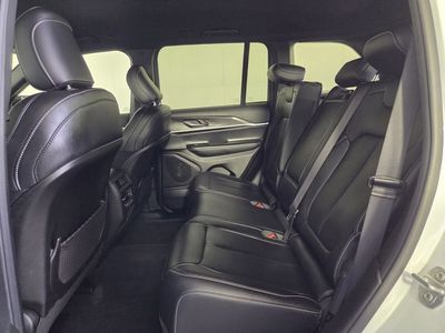 2025 Jeep Grand Cherokee - Photo 26
