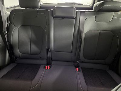 2025 Jeep Grand Cherokee - Photo 24