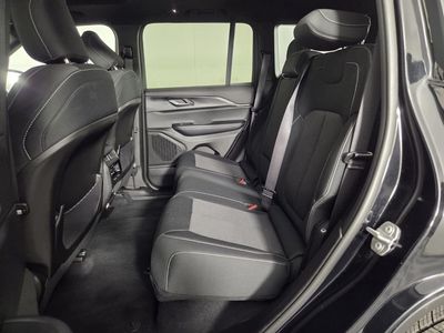 2025 Jeep Grand Cherokee - Photo 26