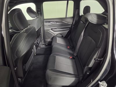 2025 Jeep Grand Cherokee - Photo 25