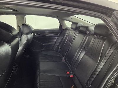 2019 Honda Accord - Photo 26
