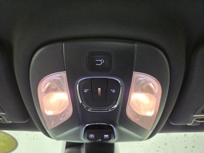 2025 Jeep Compass - Photo 22