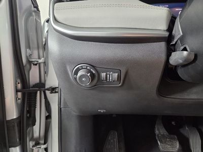 2025 Jeep Compass - Photo 23