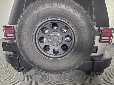 2017 Jeep Wrangler - Photo 27