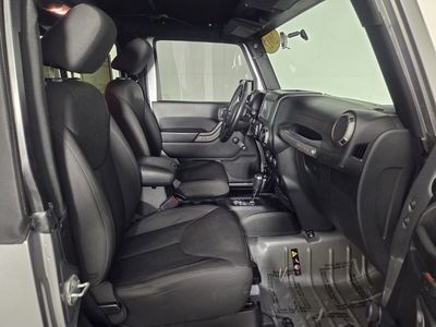 2017 Jeep Wrangler - Photo 29