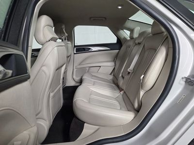 2019 Lincoln MKZ - Photo 24