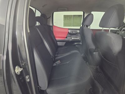 2020 Toyota Tacoma - Photo 30