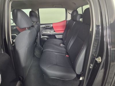 2020 Toyota Tacoma - Photo 24