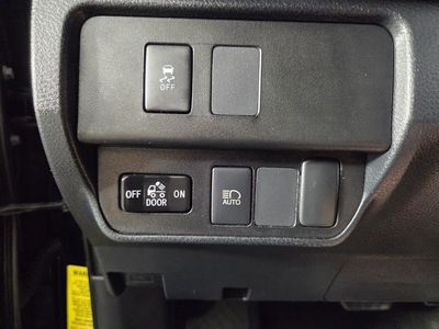 2020 Toyota Tacoma - Photo 21