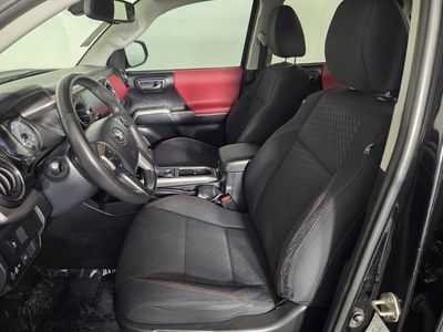 2020 Toyota Tacoma - Photo 11