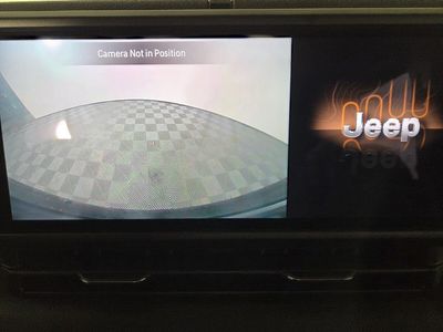 2025 Jeep Wrangler - Photo 14