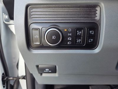 2025 Ford F-350SD - Photo 22