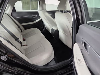 2025 Hyundai Sonata - Photo 27