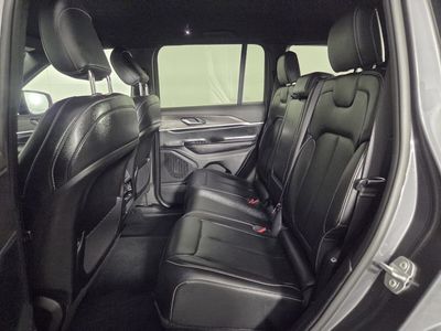 2025 Jeep Grand Cherokee - Photo 27