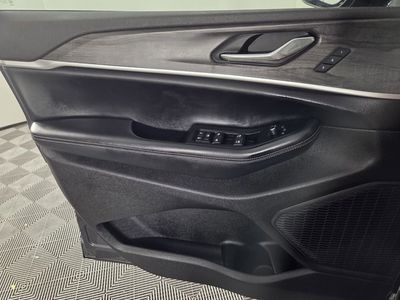 2025 Jeep Grand Cherokee - Photo 23
