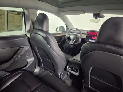 2024 Tesla Model Y - Photo 29