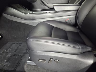 2024 Tesla Model Y - Photo 13