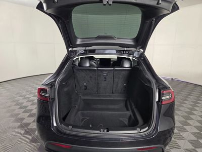2024 Tesla Model Y - Photo 26