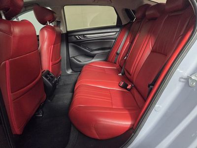 2021 Honda Accord Hybrid - Photo 24