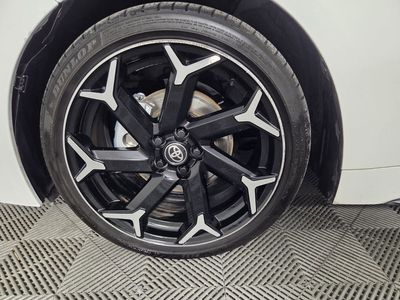 2025 Toyota Corolla - Photo 10