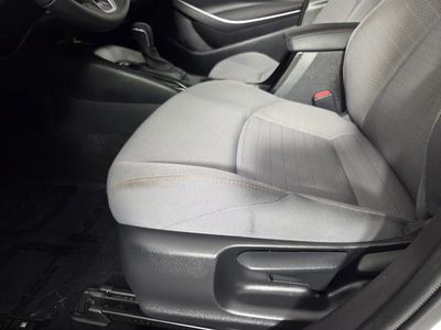2025 Toyota Corolla - Photo 13