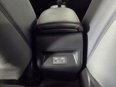 2025 Toyota Corolla - Photo 28