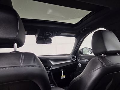 2024 Alfa Romeo Giulia - Photo 29