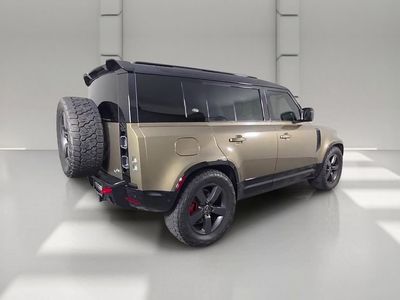 2023 Land Rover Defender 110 - Photo 39