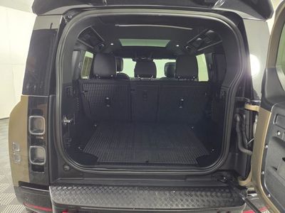 2023 Land Rover Defender 110 - Photo 28