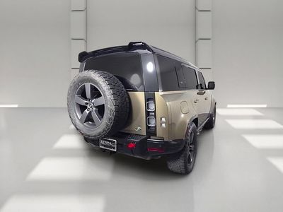 2023 Land Rover Defender 110 - Photo 41