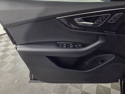 2019 Audi Q8 - Photo 22