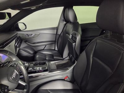 2019 Audi Q8 - Photo 23