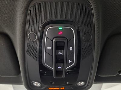 2019 Audi Q8 - Photo 16