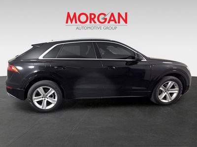 2019 Audi Q8 - Photo 6