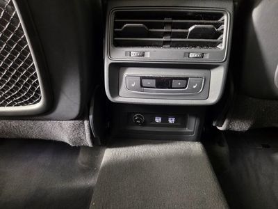 2019 Audi Q8 - Photo 28