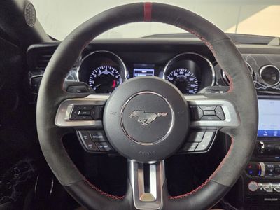 2016 Ford Mustang - Photo 17
