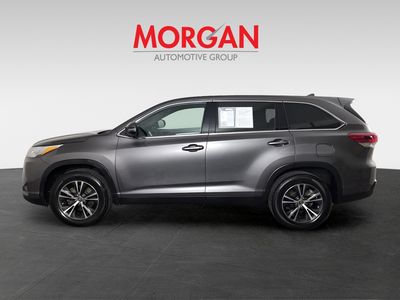 2019 Toyota Highlander - Photo 9