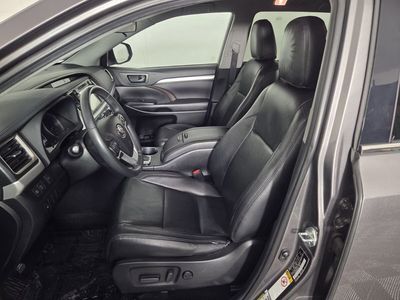 2019 Toyota Highlander - Photo 11