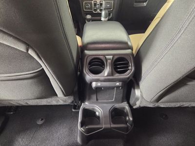 2019 Jeep Wrangler - Photo 25
