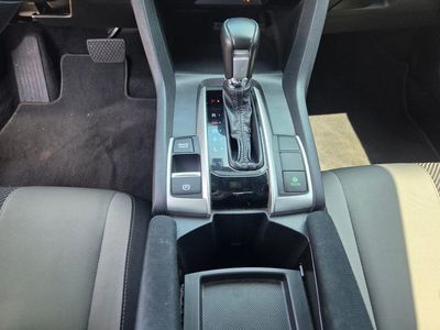 2018 Honda Civic - Photo 12