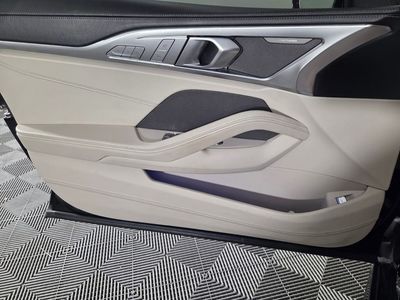 2022 BMW 8 Series - Photo 22