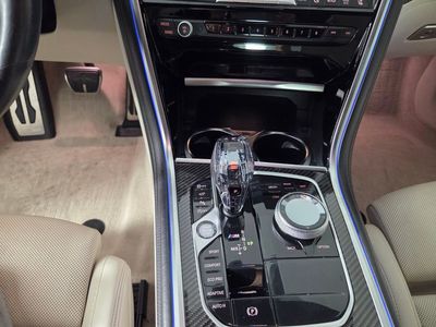 2022 BMW 8 Series - Photo 15