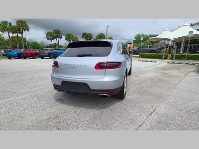 2018 Porsche Macan - Photo 40