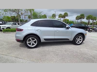 2018 Porsche Macan - Photo 36