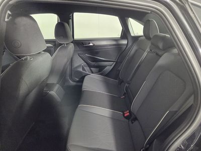 2025 Volkswagen Jetta - Photo 25