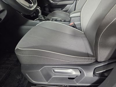 2025 Volkswagen Jetta - Photo 13