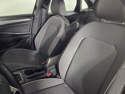 2025 Volkswagen Jetta - Photo 23