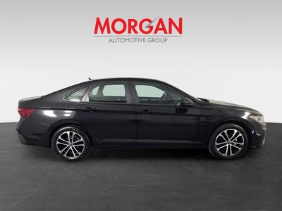 2025 Volkswagen Jetta - Photo 4