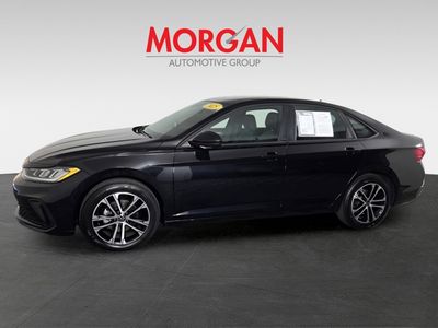 2025 Volkswagen Jetta - Photo 9